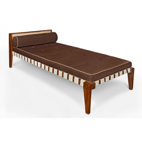 Teak bed