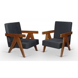 Pierre JEANNERET. Fauteuil en teck.