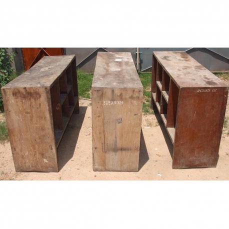 Pierre JEANNERET. Double-sided low cupboard known as "File Rack" in solid sissoo (Indian rosewood). 