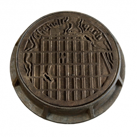 Charles Edouard JEANNERET aka LE CORBUSIER. Manhole cover.