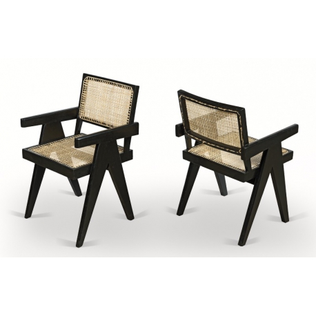 Pierre JEANNERET. Fauteuil en teck.