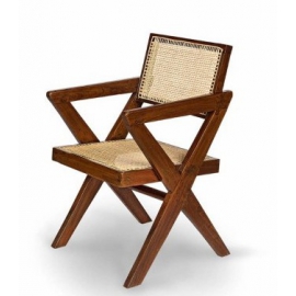 Pierre JEANNERET. Fauteuil en teck.