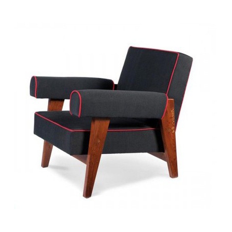 LE CORBUSIER et Pierre JEANNERET. Fauteuil en teck.