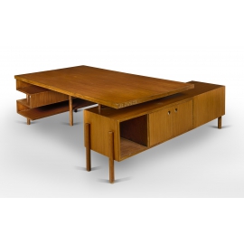 PIERRE JEANNERET. BUREAU EN TECK.