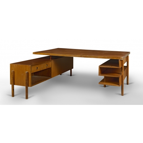 PIERRE JEANNERET. BUREAU EN TECK.