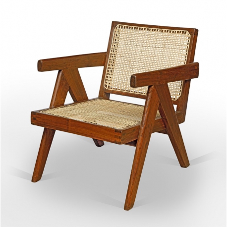 Pierre JEANNERET. Fauteuil en teck.